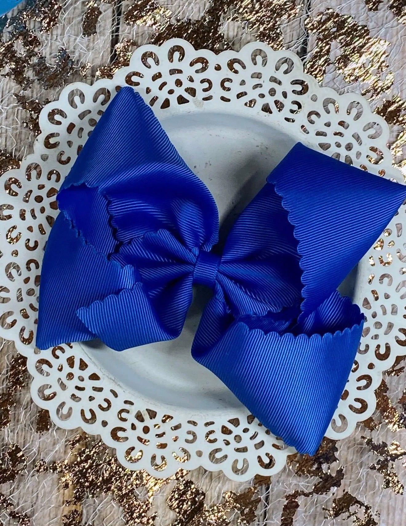 Scallop 5 Inch Bows